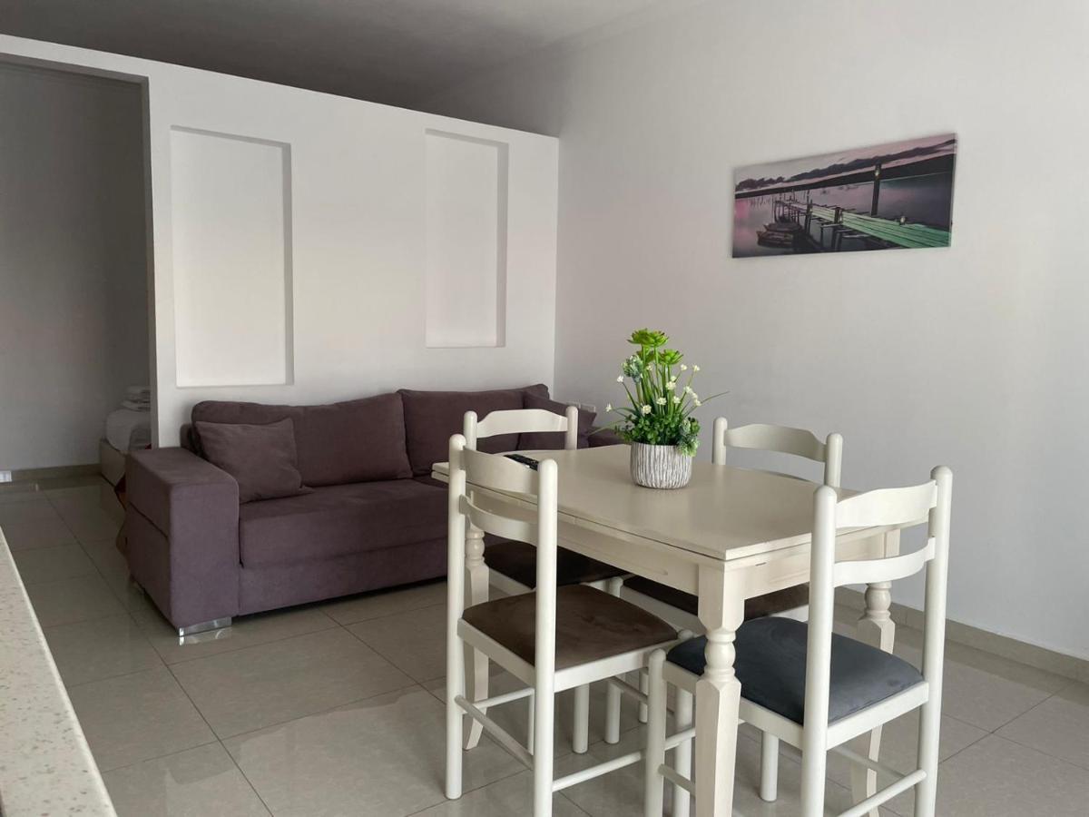 Kraal Apartments Vlora Kültér fotó